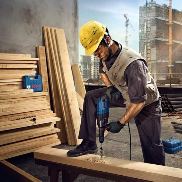 BOSCH PROFESSİONAL GBH 240 KIRICI DELİCİ + PROFESSİONAL GWS 750-125 AVUÇ TAŞLAMA MAKİNESİ CARTON